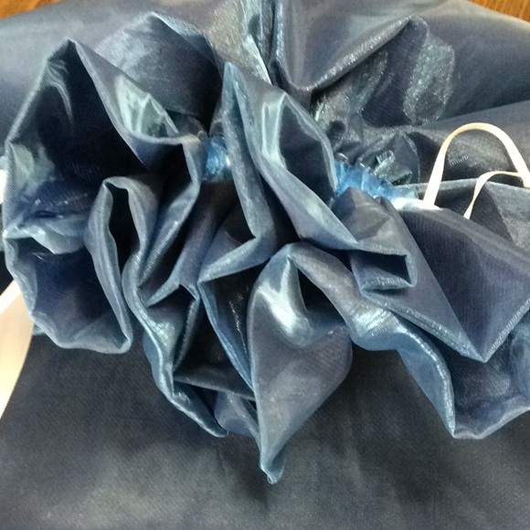 FINAL SALE PRICE Reusable 2 Layer Fabric Gift Bag - Picture 2 of 3